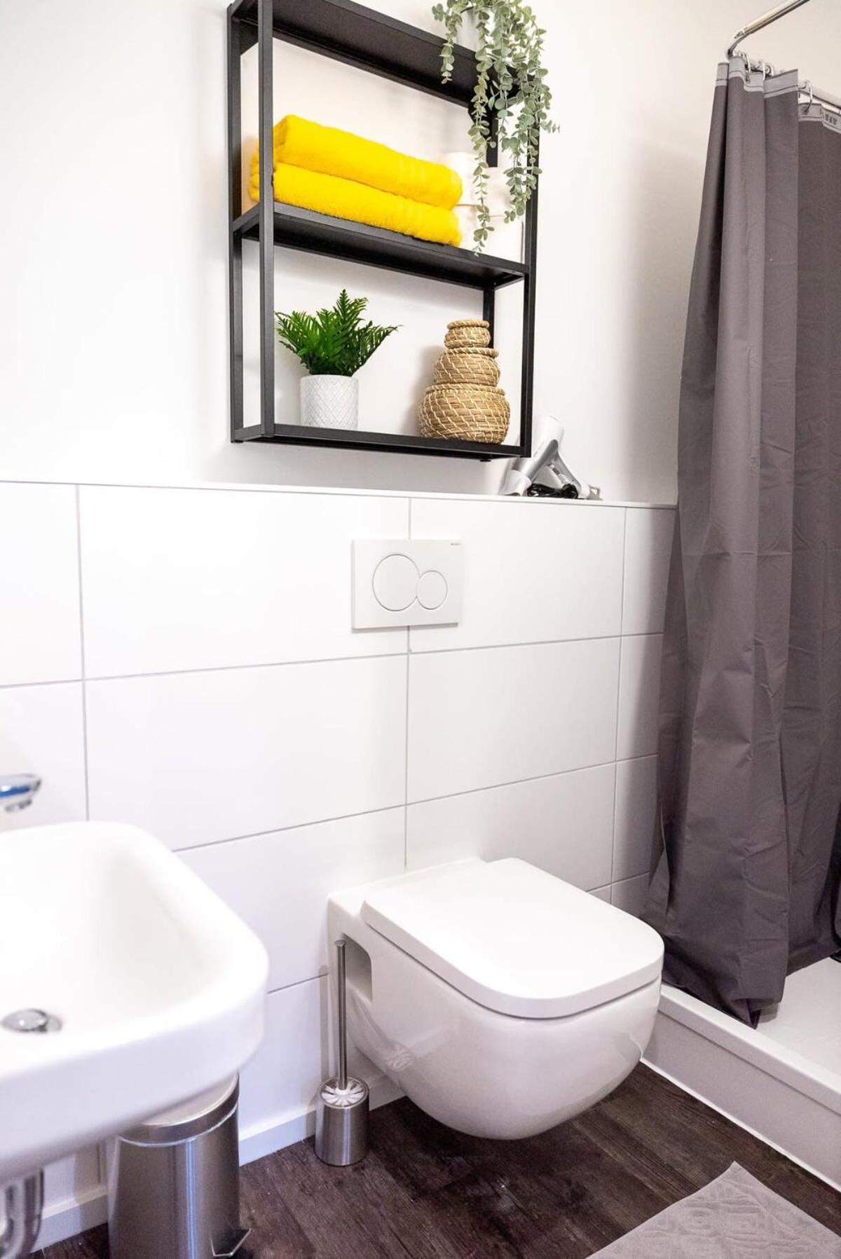 Shabby Chic Apartment In Ideal Location Хамбург Екстериор снимка